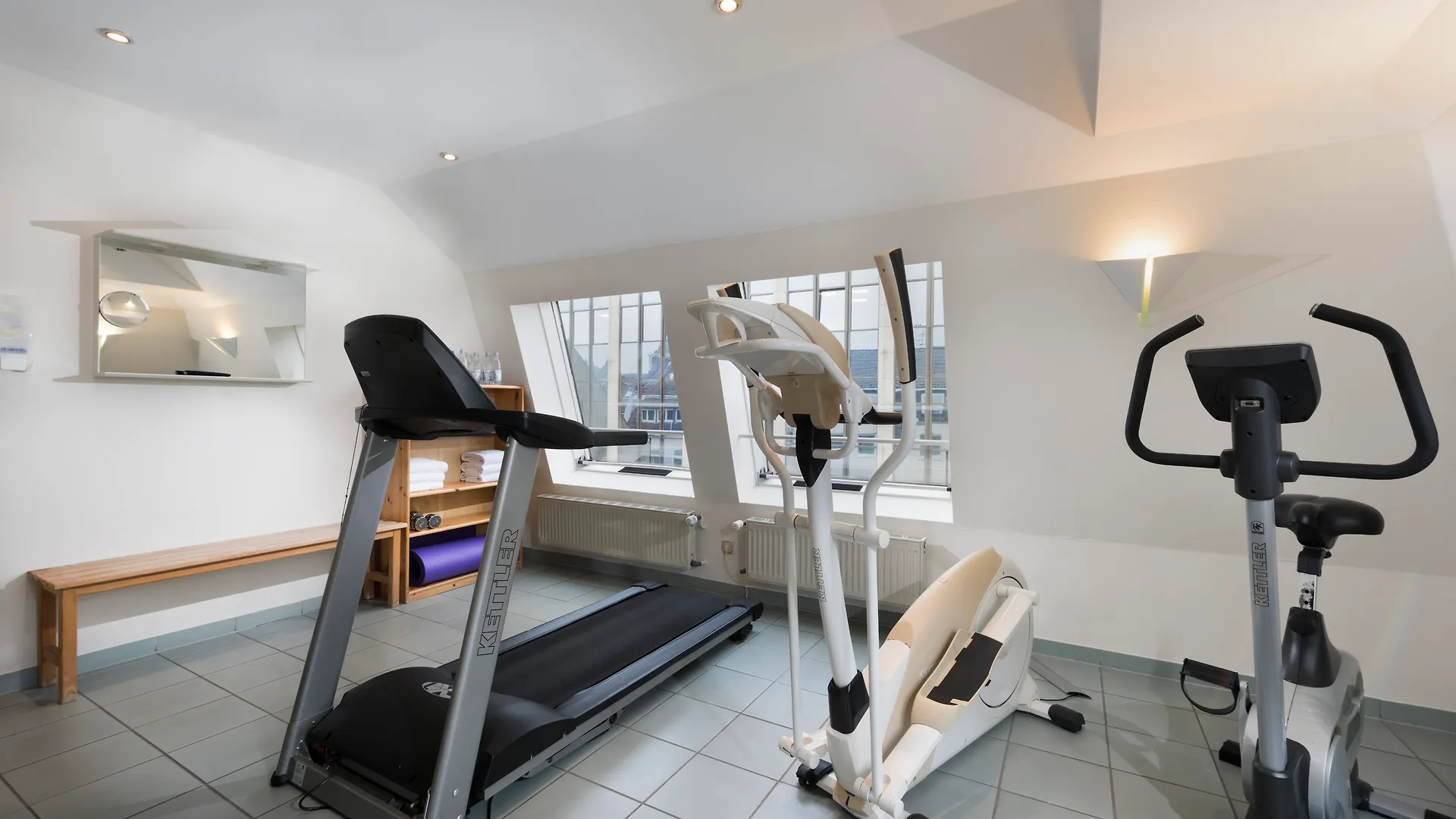 Tryp By Wyndham Koeln City Centre Almanya