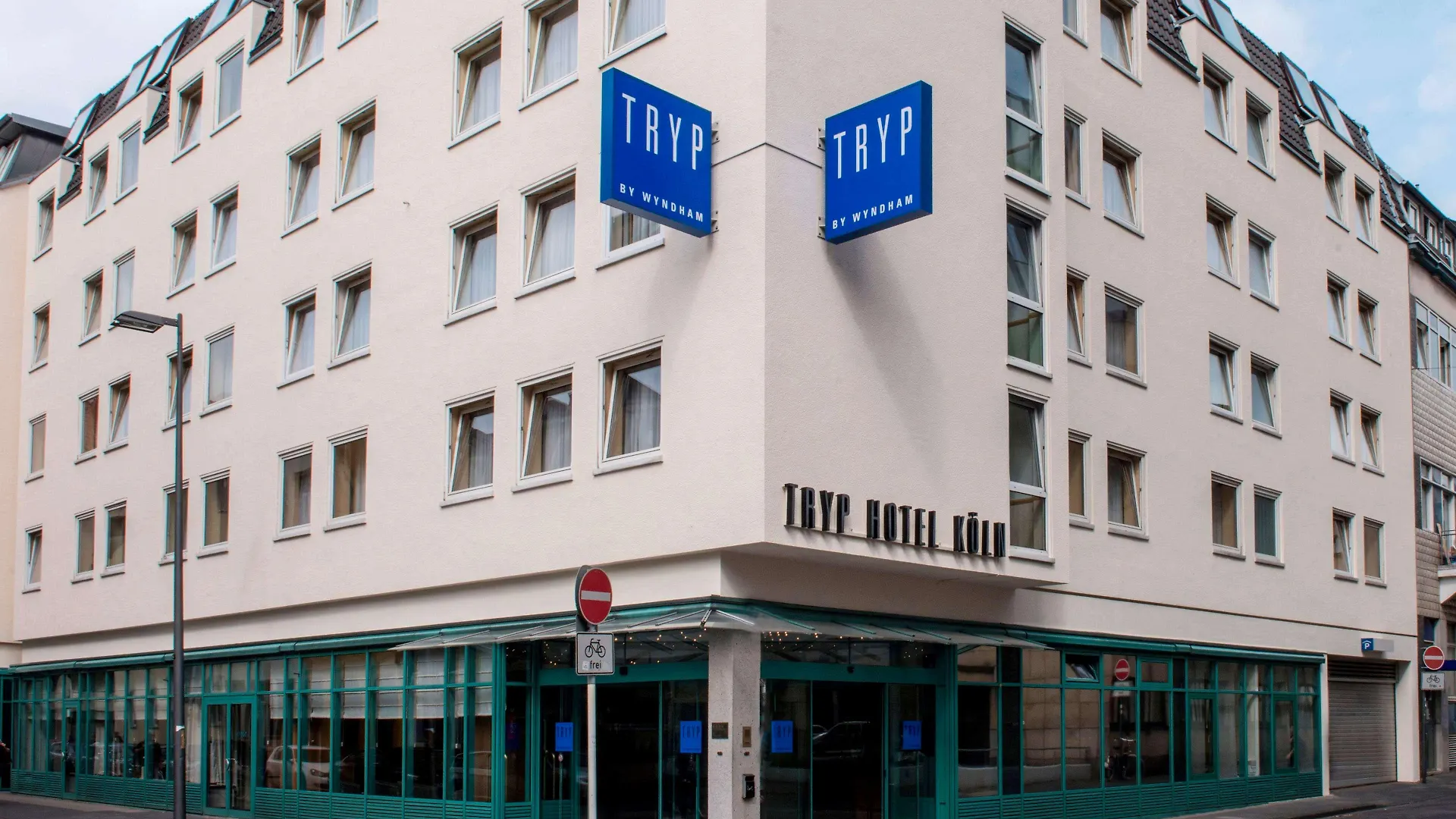 **** Otel Tryp By Wyndham Koeln City Centre Almanya