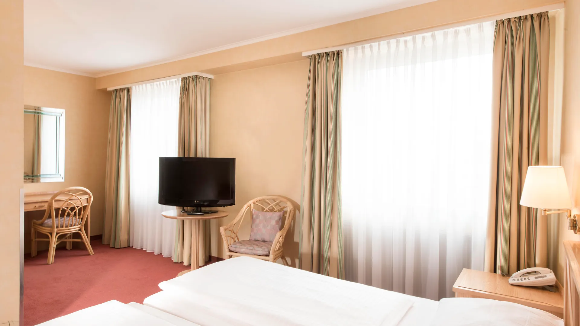 Hotel Tryp By Wyndham Koeln City Centre
